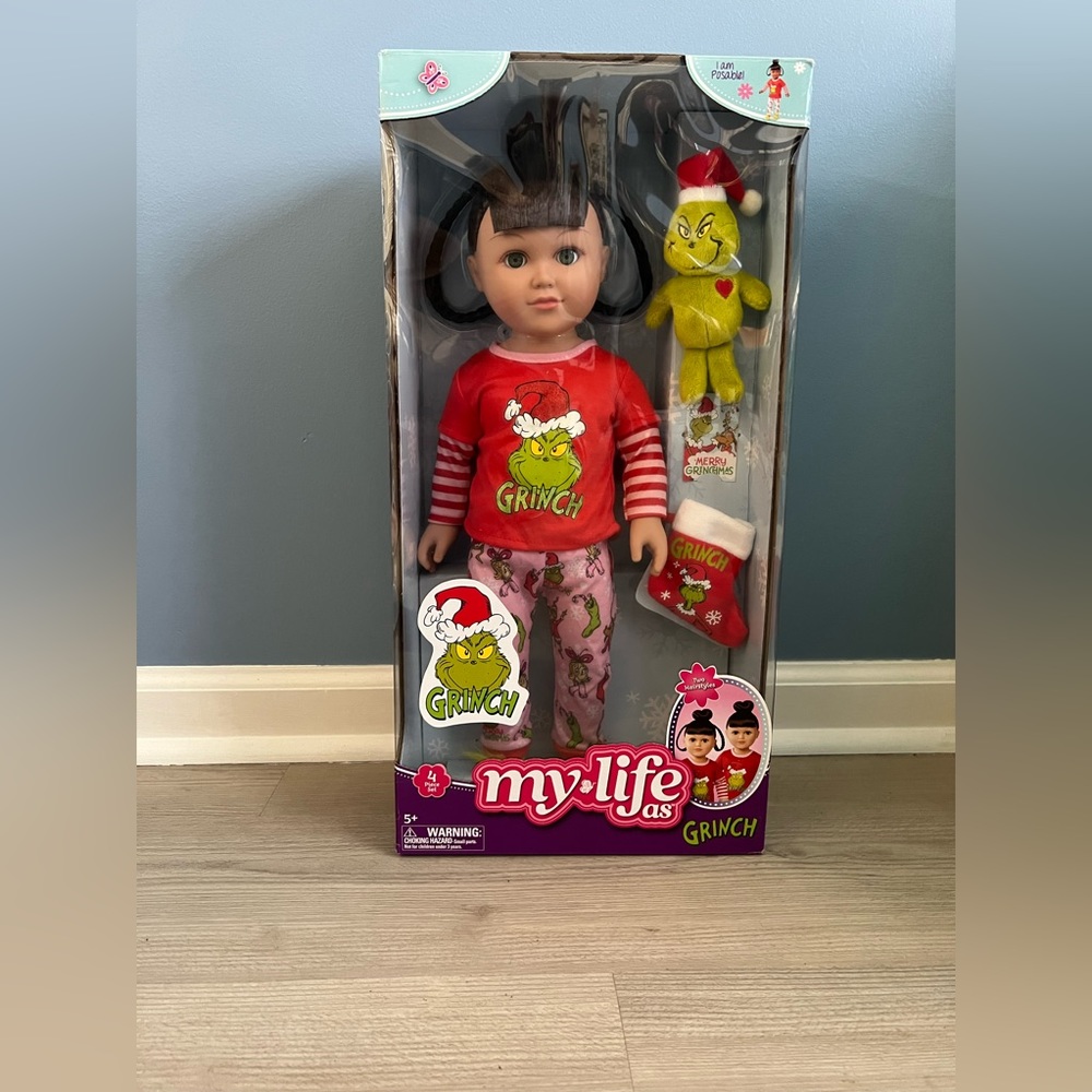 My Life As Poseable Grinch Sleepover 18 inch Doll, Brunette Hair, Green Eyes